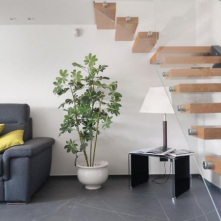 Archimedes Luxury Apartment With Terrace Palermo Exterior photo