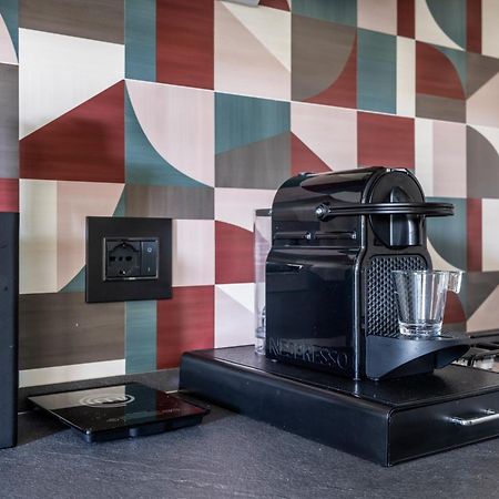 Archimedes Luxury Apartment With Terrace Palermo Exterior photo