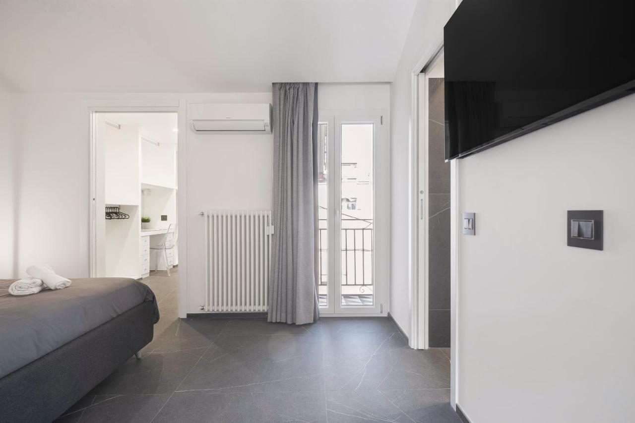 Archimedes Luxury Apartment With Terrace Palermo Exterior photo